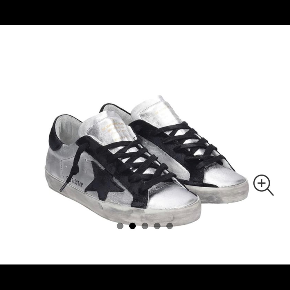 Metallic silver Golden Goose sneakers 😝
